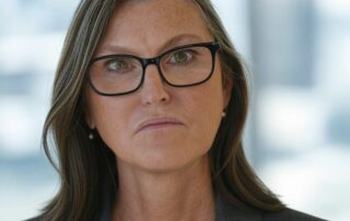 Cathie Wood: A Visionária das Tecnologias Disruptivas 13 Cathie Wood A Visionária das Tecnologias Disruptivas